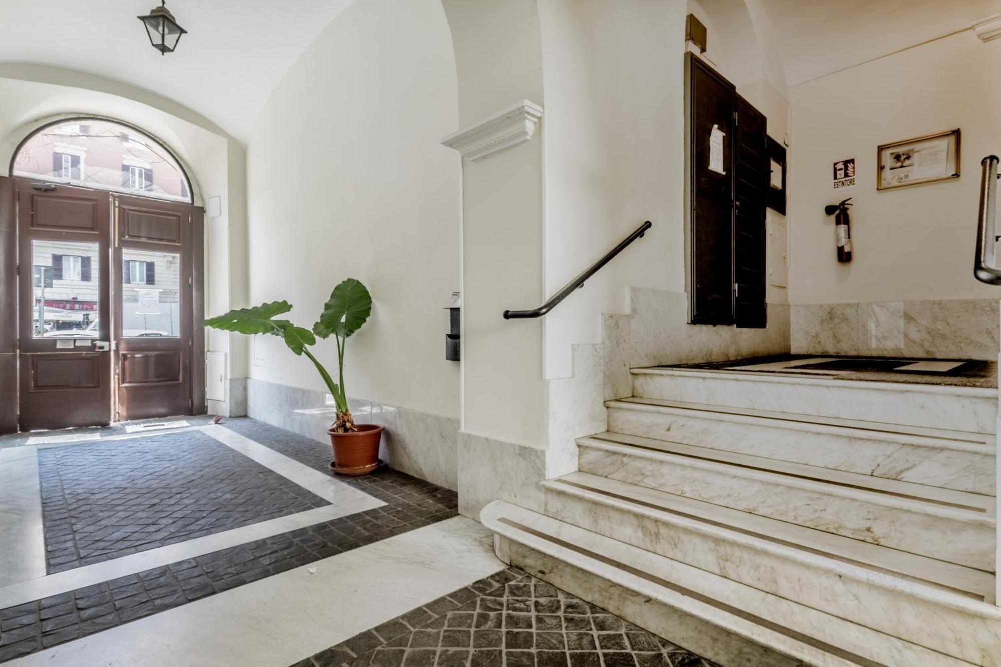 Vatican Sweet Guest House ローマ エクステリア 写真